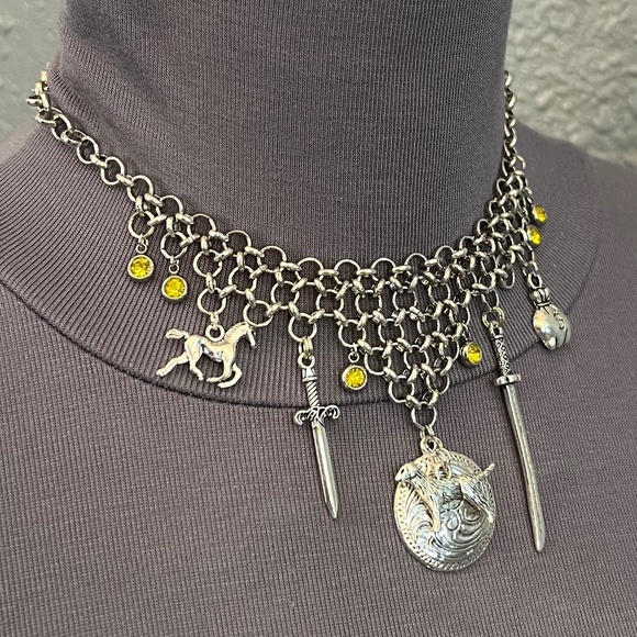 The Hound Sandor Clegane Handmade Chainmail Character Necklace Game of Thrones - Picture 11 of 15